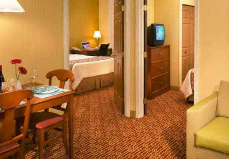 Towneplace Suites Chicago Lombard Buitenkant foto